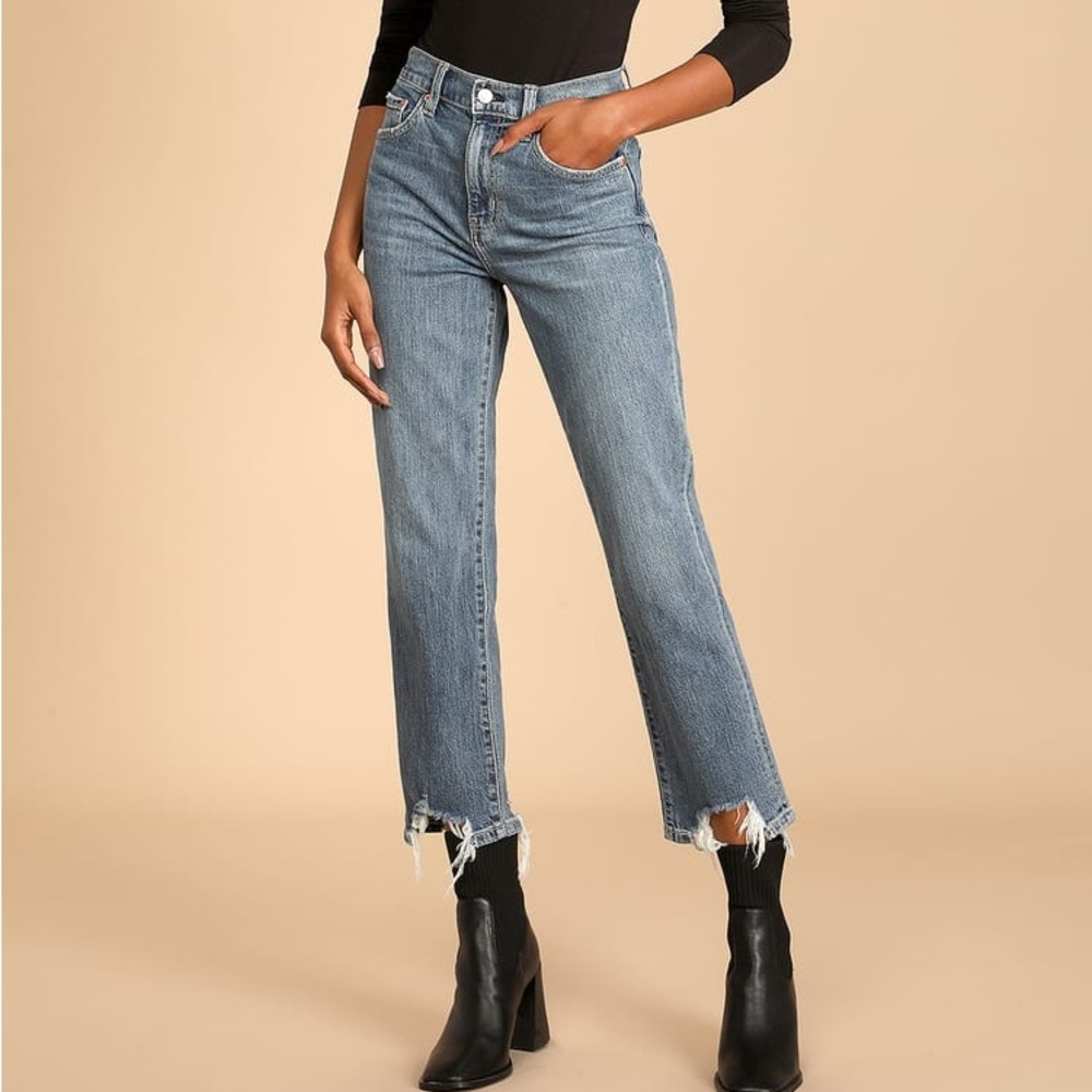 Daze Straight Medium Wash High Rise Distressed Denim Jeans - Sz 31
